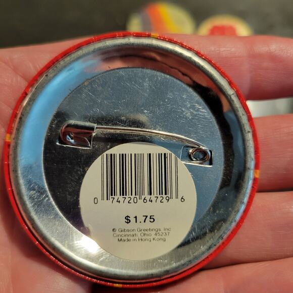 Lot of 4 Vintage Pins Pink Panther, Rainbow, Strawberry, Lost in Though - Picture 5 of 9